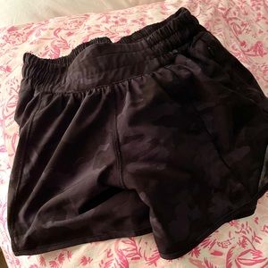 BLACK CAMO HOTTY HOT